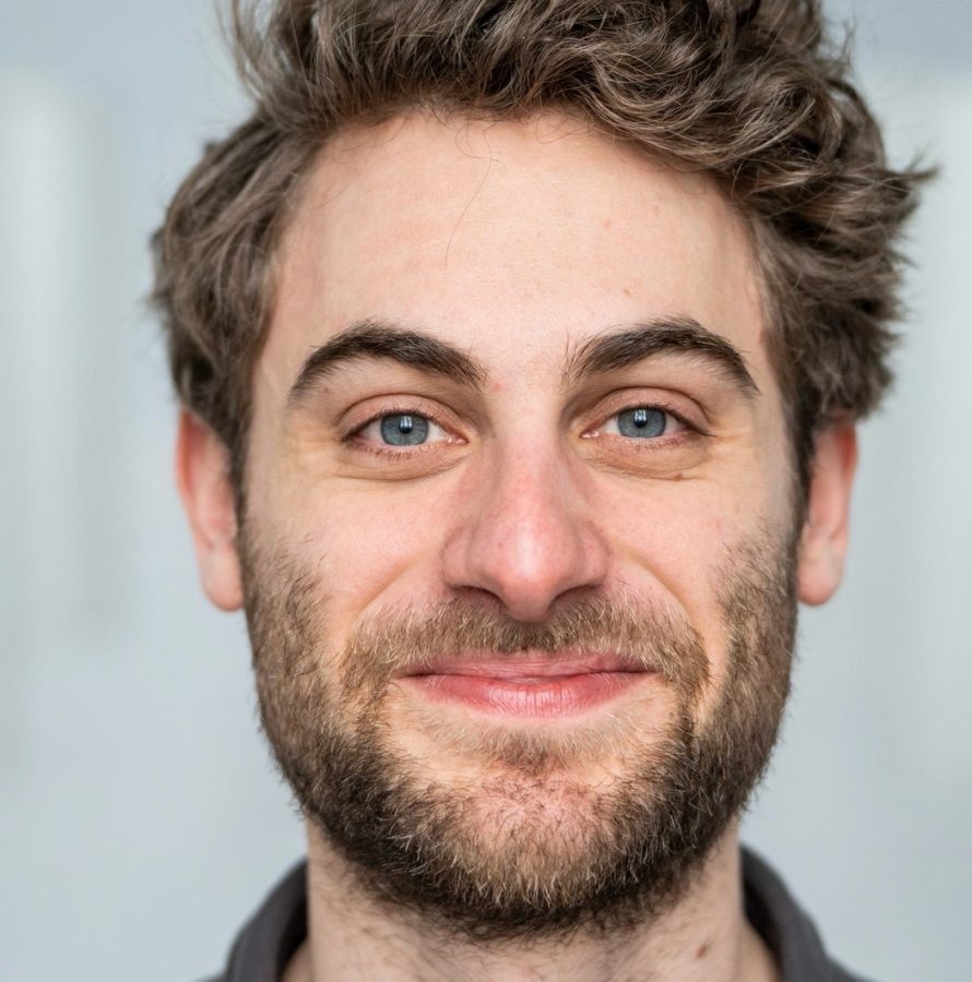 Óperan hefur ráðið Richard Schwennicke í stöðu tónlistarstjóra